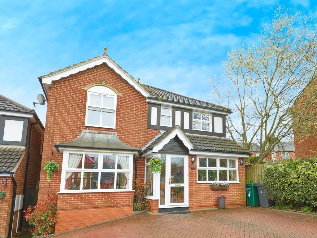 4 bed detached house for sale in Thorpe Downs Road, Church Gresley