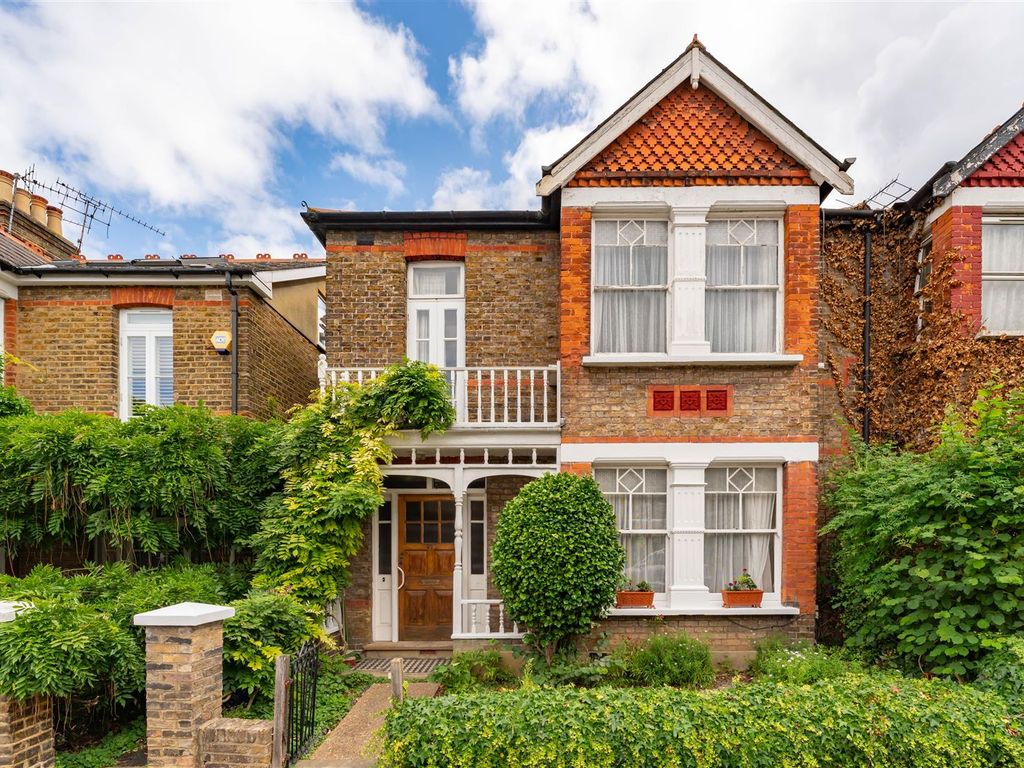 4 bed semidetached house for sale in Kingsley Avenue, London W13, £
