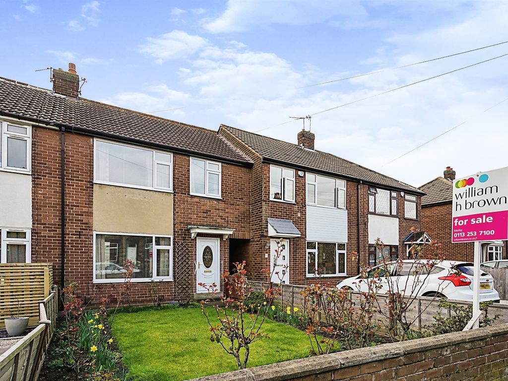 3 bed terraced house for sale in Springfield Road, Morley, Leeds LS27