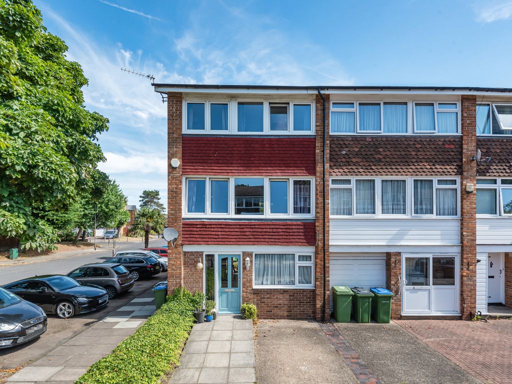 5 bed town house for sale in Oakways, London SE9 Zoopla