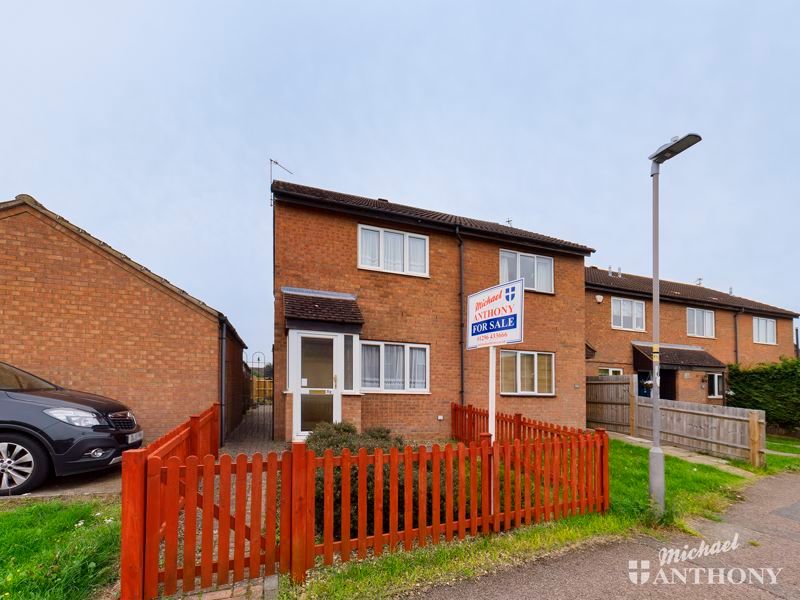 Orwell Drive, Aylesbury HP21  