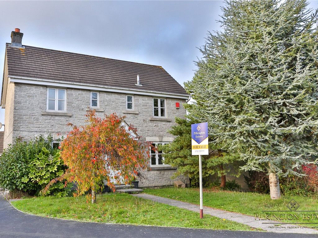 Warspite Gardens Manadon Plymouth Devon PL5  