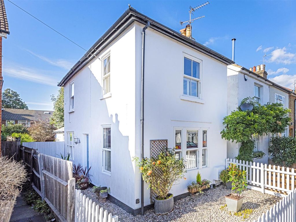 2 bed detached house for sale in Myrtle Road, Hampton Hill, Hampton