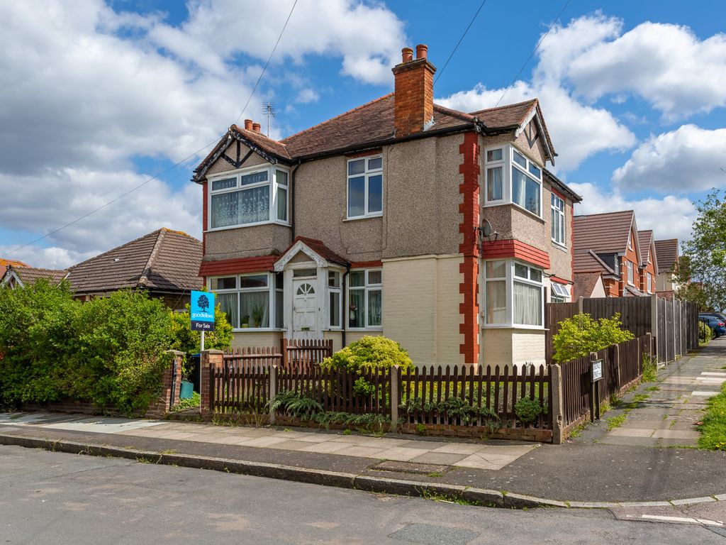 3 bed for sale in Ravensbury Avenue, Morden SM4 Zoopla