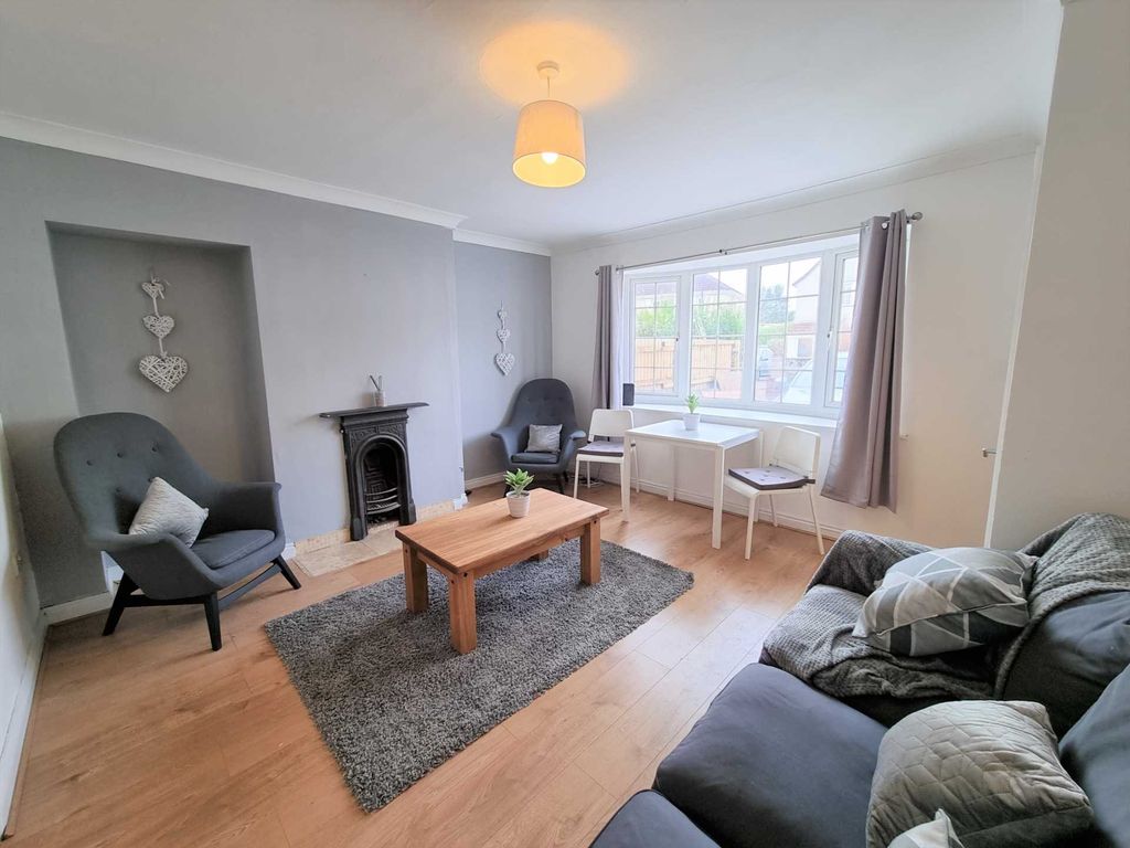 Room to rent in Brixham Road, Bedminster BS3 Zoopla