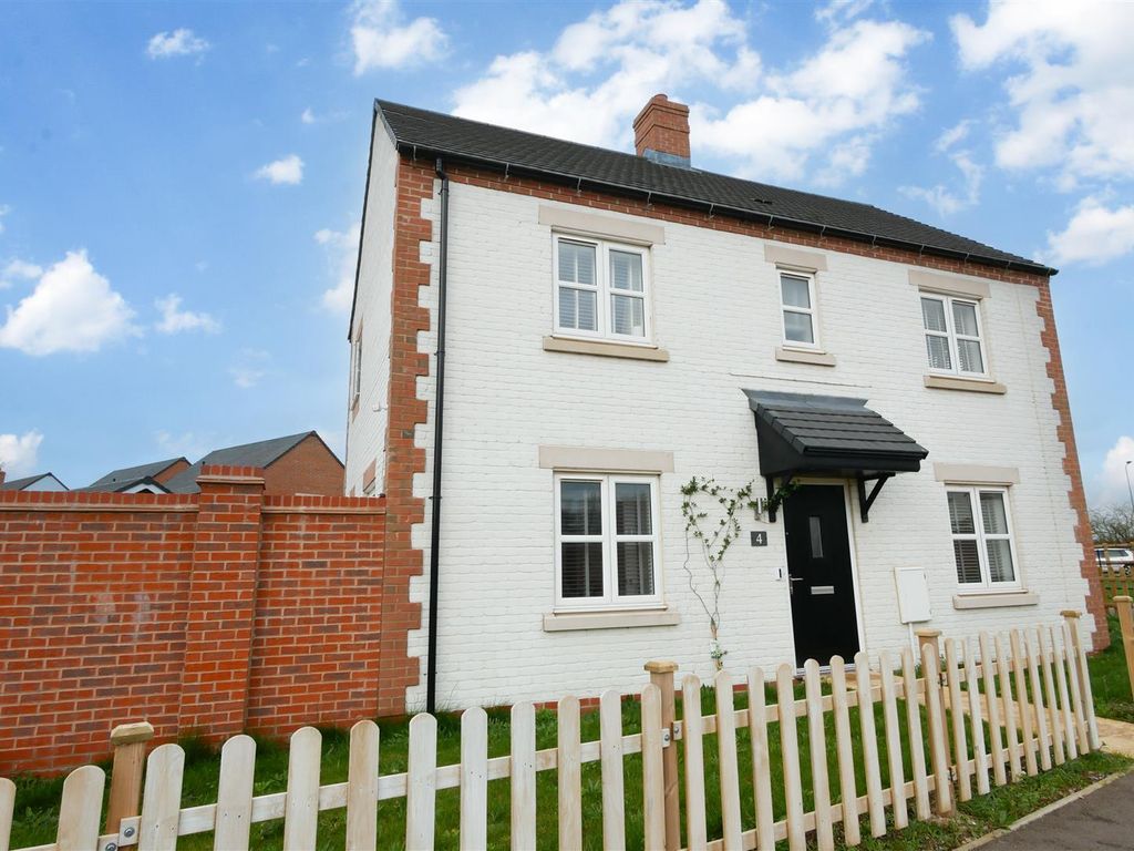New home, 3 bed detached house for sale in Francis Brown Way, Chalgrove