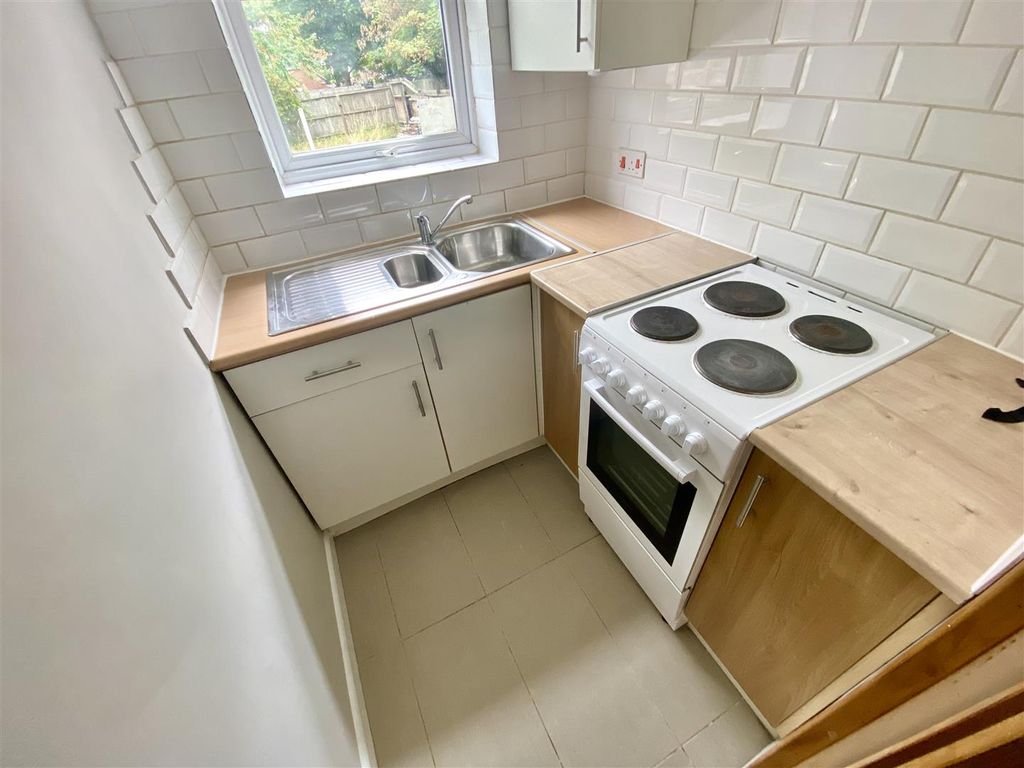 1 bed to rent in Beechwood Road, Leagrave, Luton LU4 Zoopla