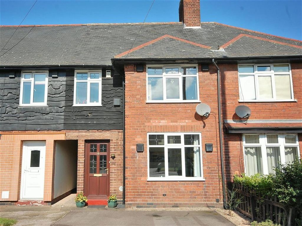 3 bed terraced house to rent in Trent Valley Road, Lichfield