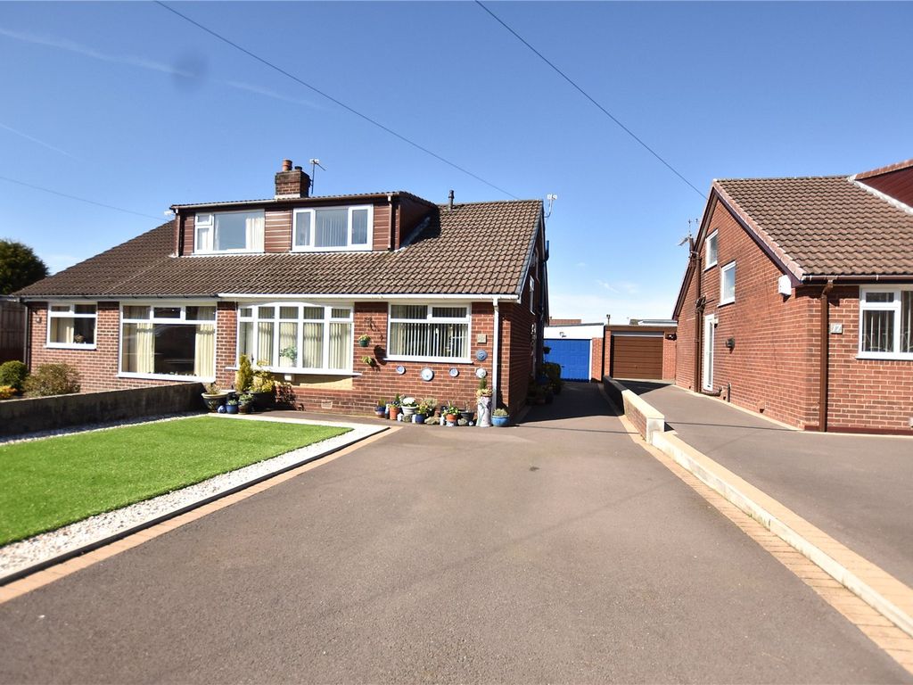 3 bed bungalow for sale in Clifton Crescent, Royton, Oldham, Greater