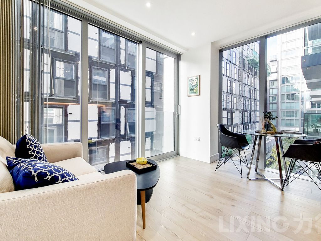 Stable Walk, London E1