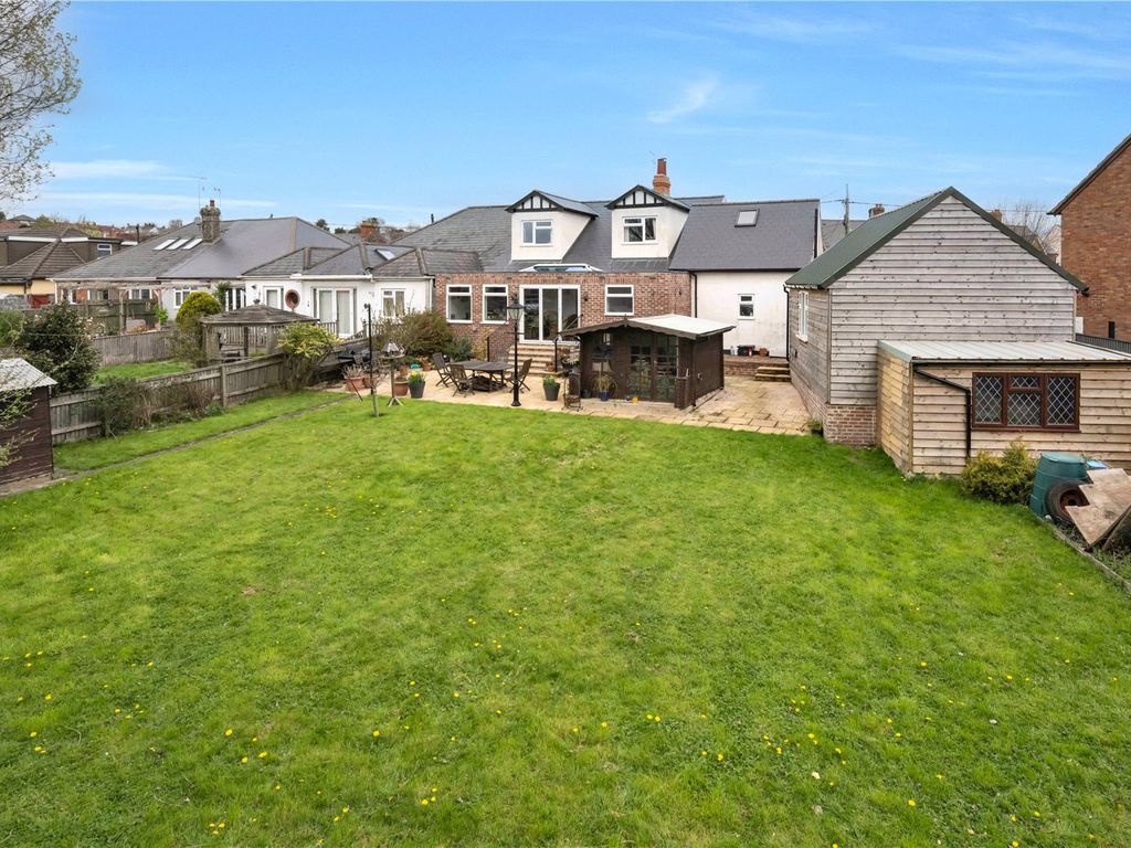 4 bed semidetached house for sale in New Road, Royal Wootton Bassett, Wiltshire SN4 Zoopla