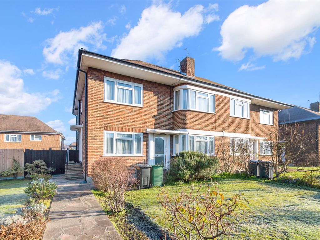 2 bed for sale in Coombe Lane, London SW20 Zoopla