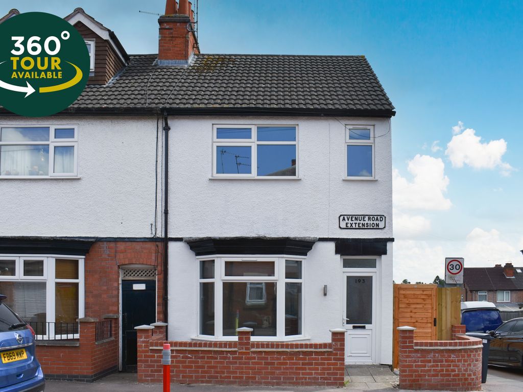 3 bed semidetached house for sale in Avenue Road Extension, Clarendon