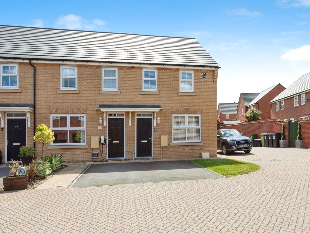 3 bed terraced house for sale in Fitz Hugh Crescent, Eagle Farm South