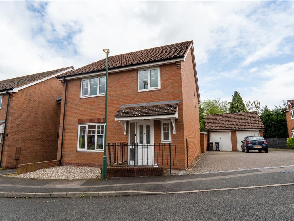 4 bed detached house to rent in Edwardian Close, Solihull, Solihull B90