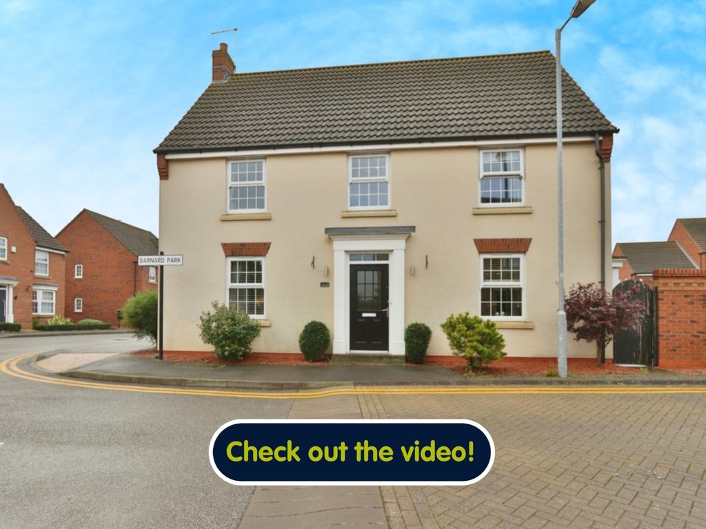 4 bed detached house for sale in Barnard Park, Kingswood, Hull HU7, £