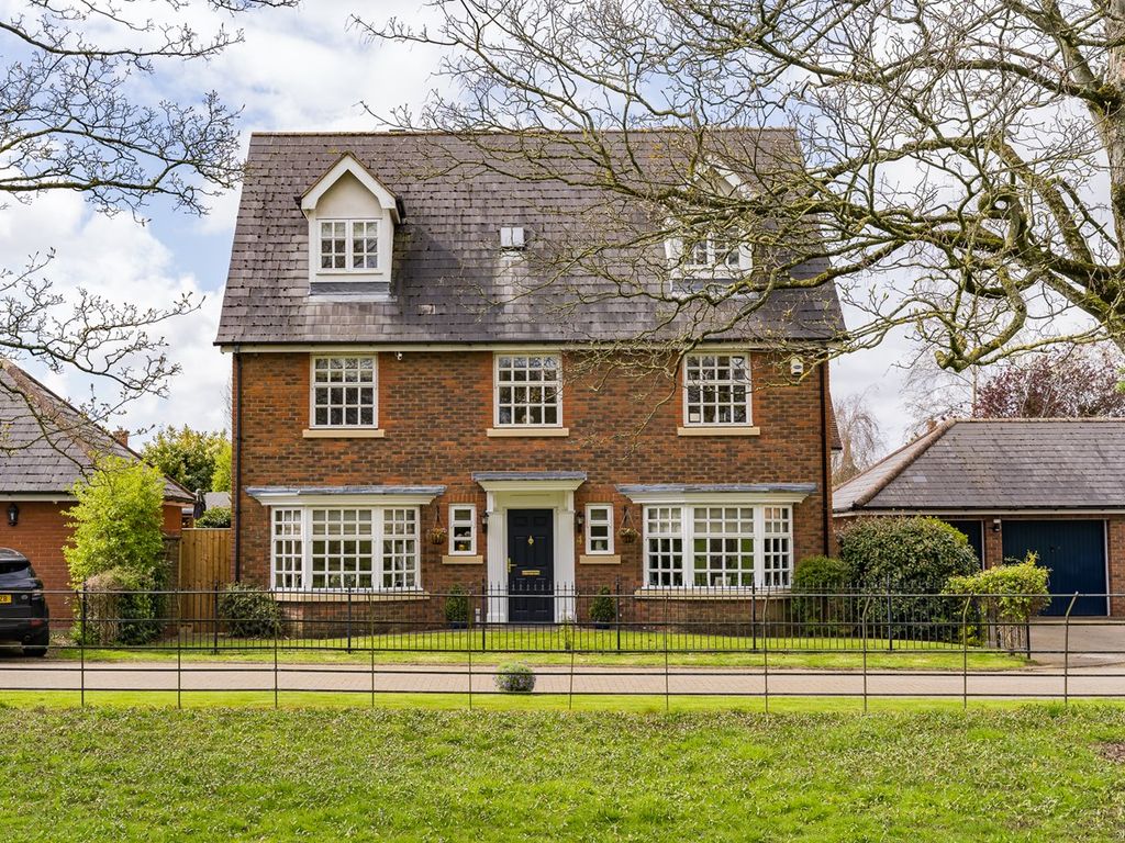 5 bed detached house for sale in Bronte Close, Winwick, Warrington WA2
