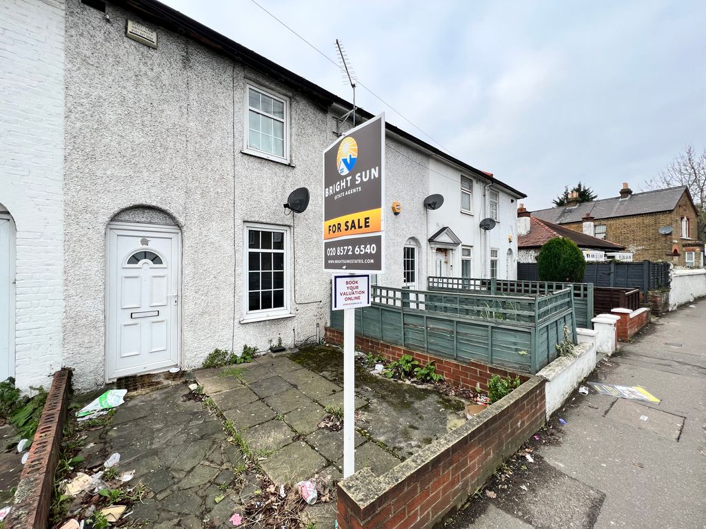 Spring Grove Road, Hounslow TW3  