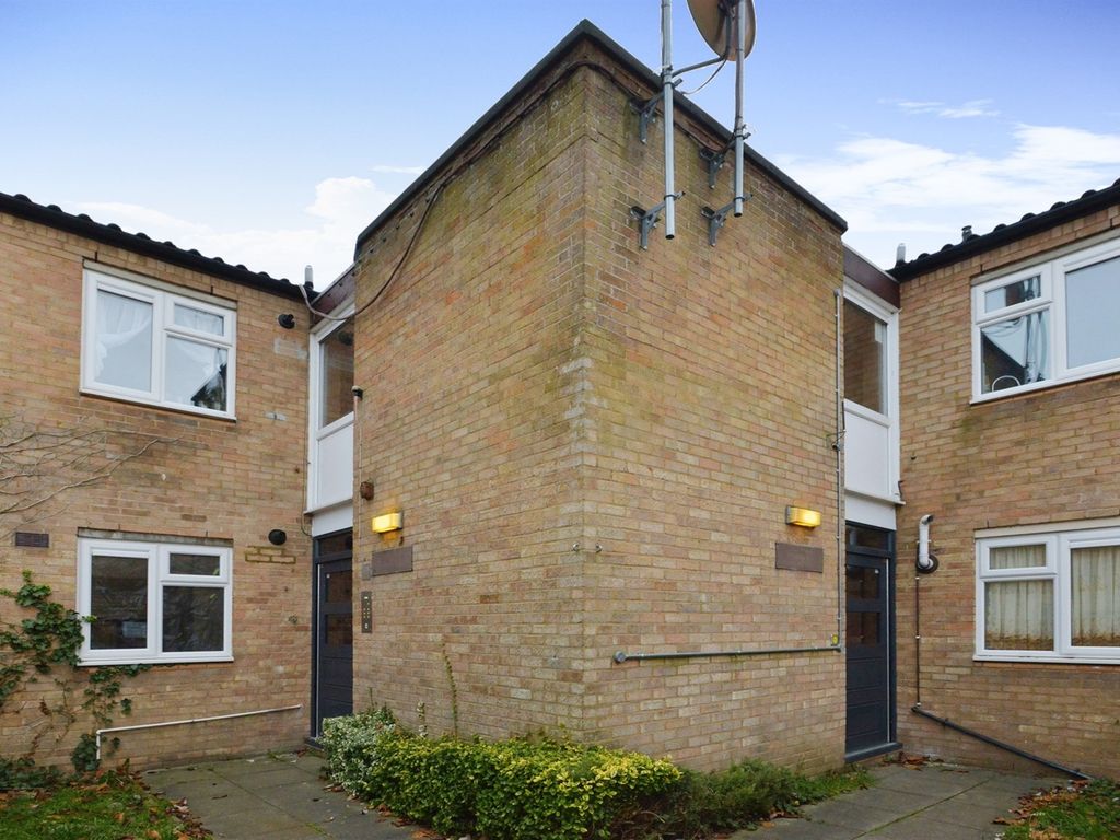 1 bed flat for sale in Downs Barn Boulevard, Downs Barn, Milton Keynes