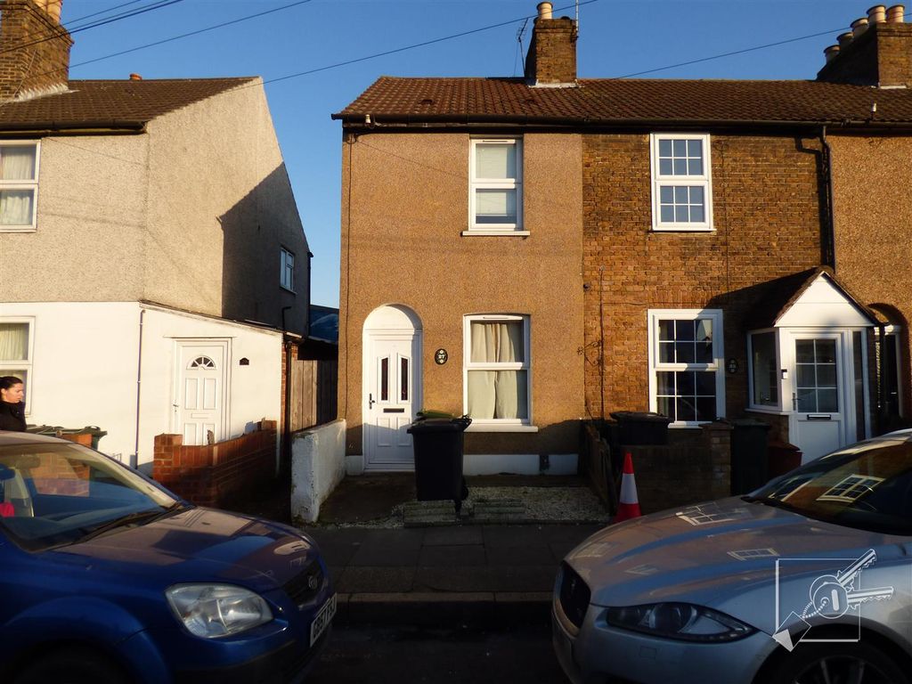 2 bed property for sale in St. Albans Road, Dartford DA1 Zoopla