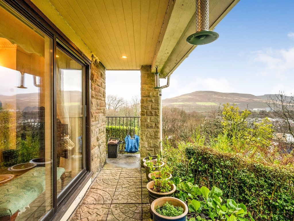 3 bed detached house for sale in Neath Road, Maesteg CF34 Zoopla