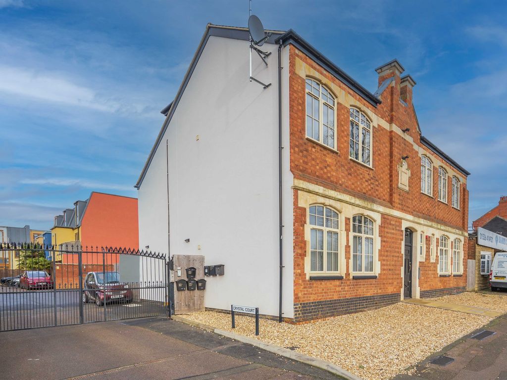 1 bed flat for sale in Stamford Road, Kettering NN16 Zoopla