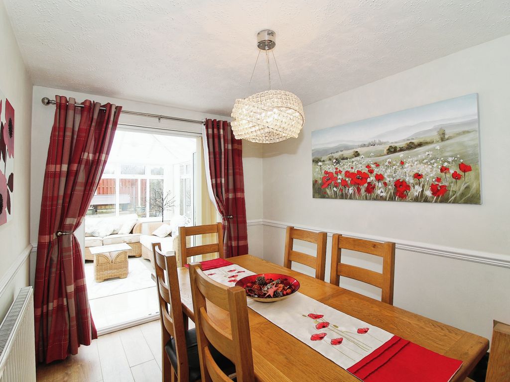 3 bed detached house for sale in Beresford Close, Danesmoor