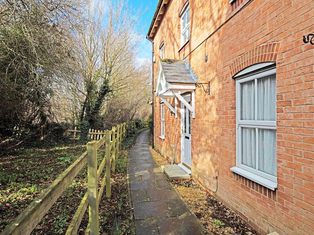 5 bed detached house for sale in Cranesbill Close, Desborough, Kettering NN14 Zoopla