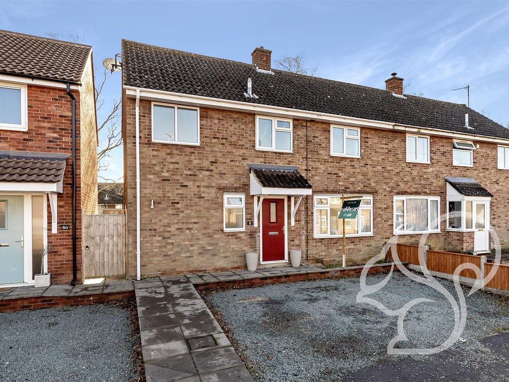 3 bed semidetached house to rent in Chestnut Road, Glemsford, Sudbury