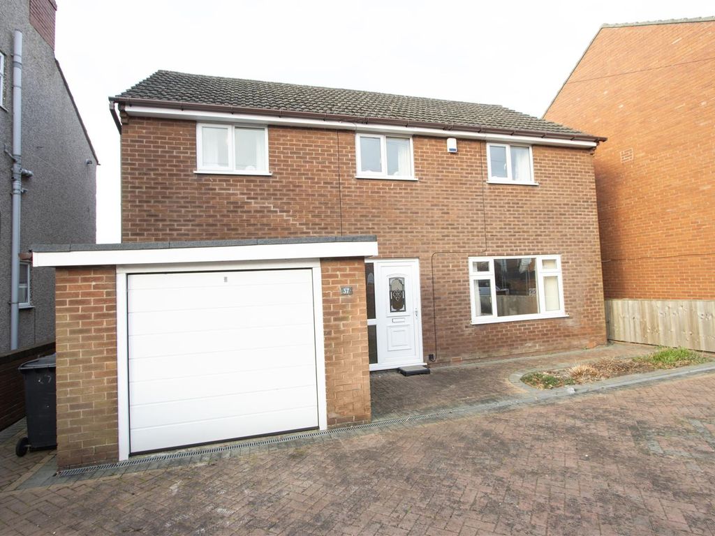 4 bed detached house for sale in Coronation Road, Brimington