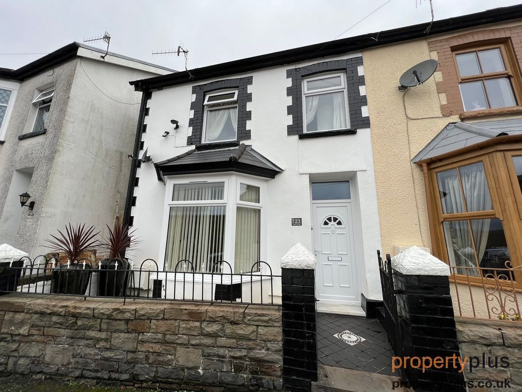 3 bed end terrace house for sale in Church Terrace Ferndale , Ferndale