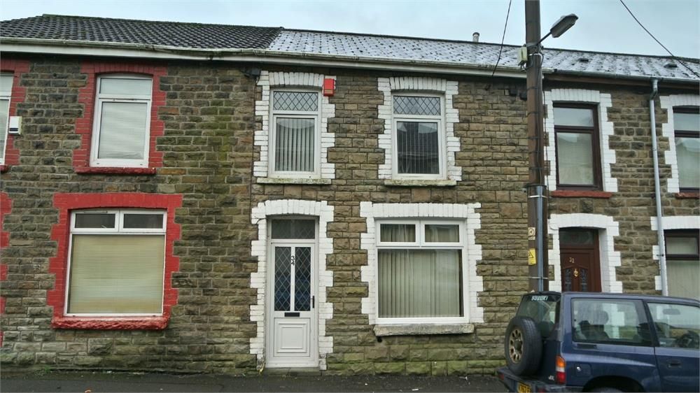 3 bed terraced house to rent in Street, Caerau, Maesteg CF34