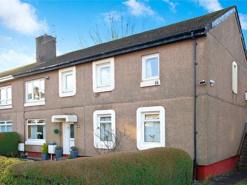 3 bed flat for sale in Mingulay Street, Milton, Glasgow G22, £85,000