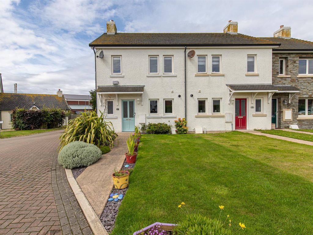 3 bed property for sale in Reayrt Ny Keylley, Peel, Isle Of Man IM5, £320,000 Zoopla