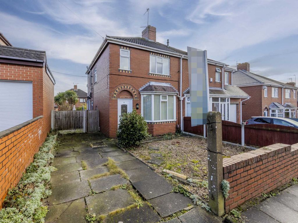 3 bed semidetached house for sale in Greenway, Blurton ST3 Zoopla