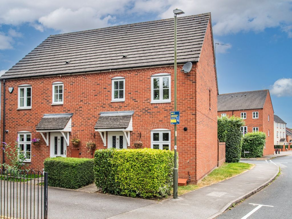 3 bed semidetached house for sale in Garrington Road, Bromsgrove