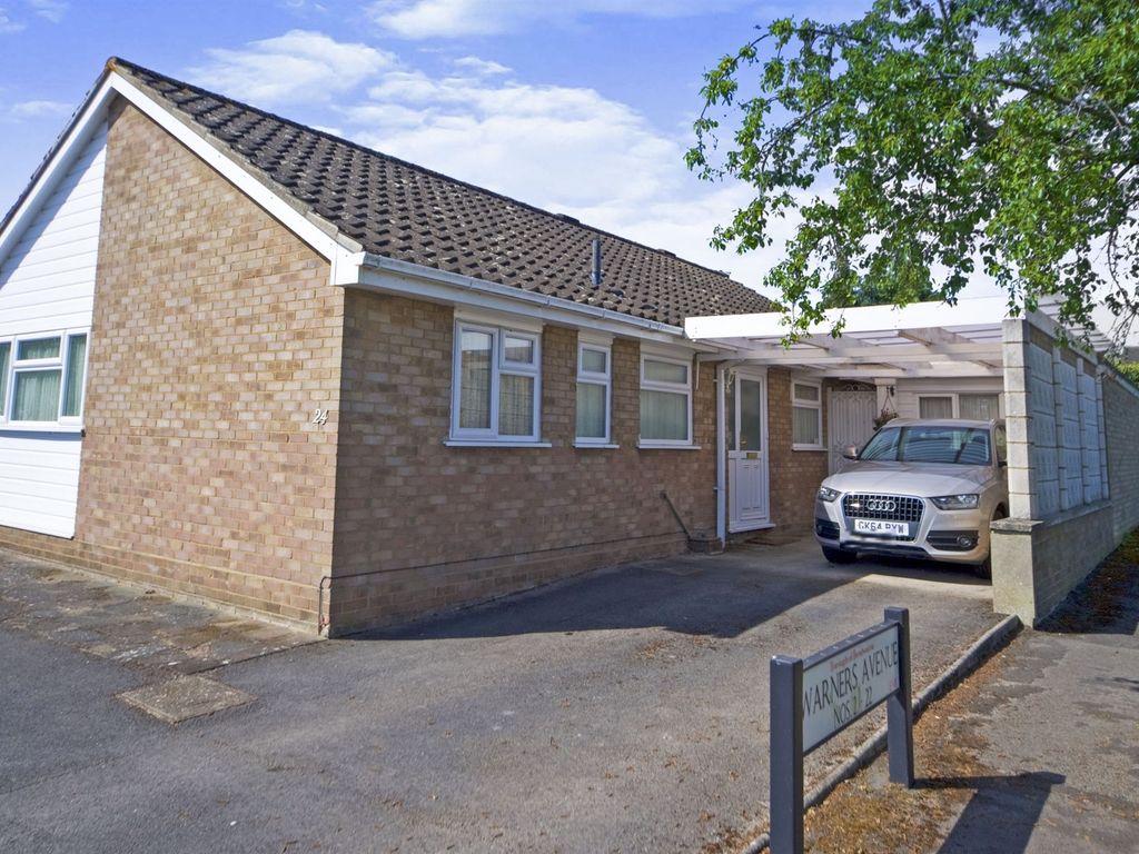 3 bed detached bungalow for sale in Warners Avenue, Hoddesdon EN11 Zoopla