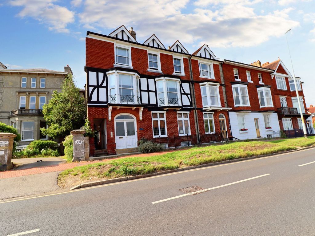 1 bed flat for sale in Mount Ephraim, Tunbridge Wells TN4, £250,000
