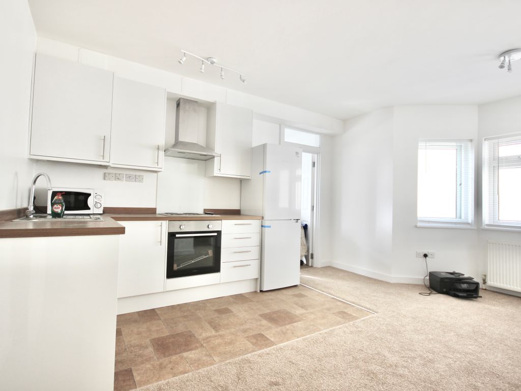 1 bed flat to rent in Finchley Road, London NW11 Zoopla