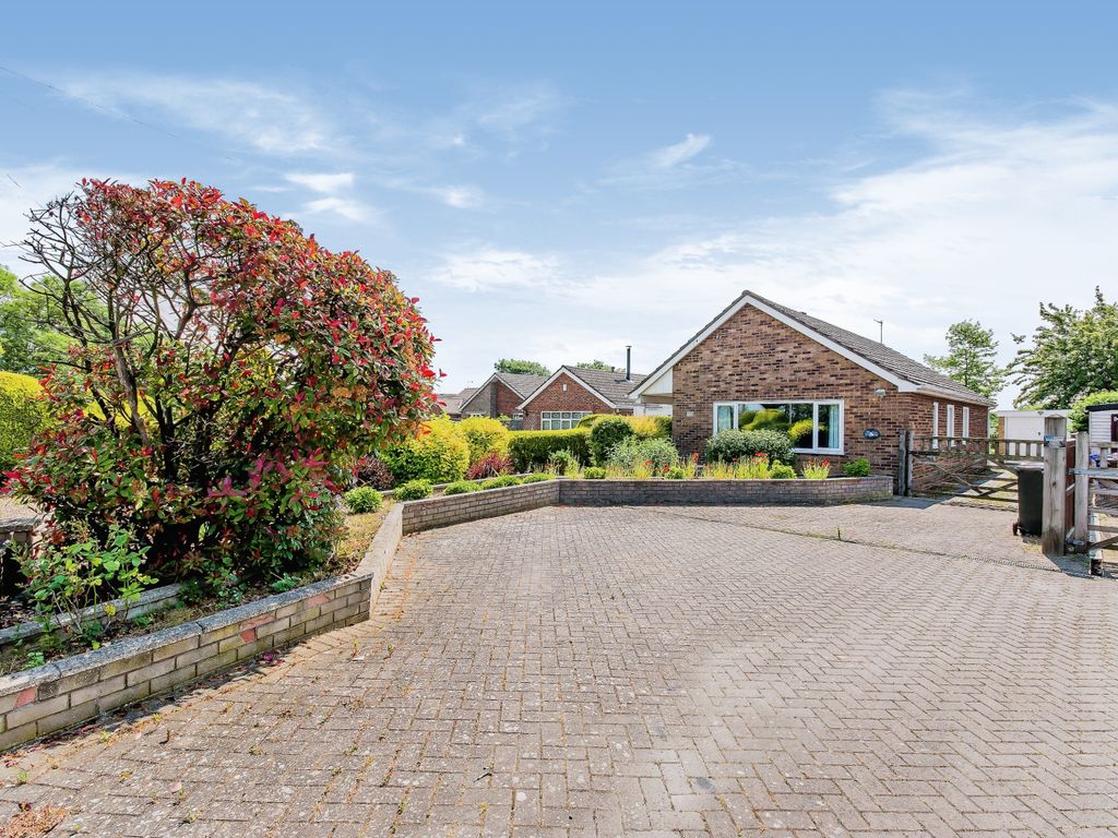 3 bed bungalow for sale in Swineshead Road, Wyberton Fen, Boston