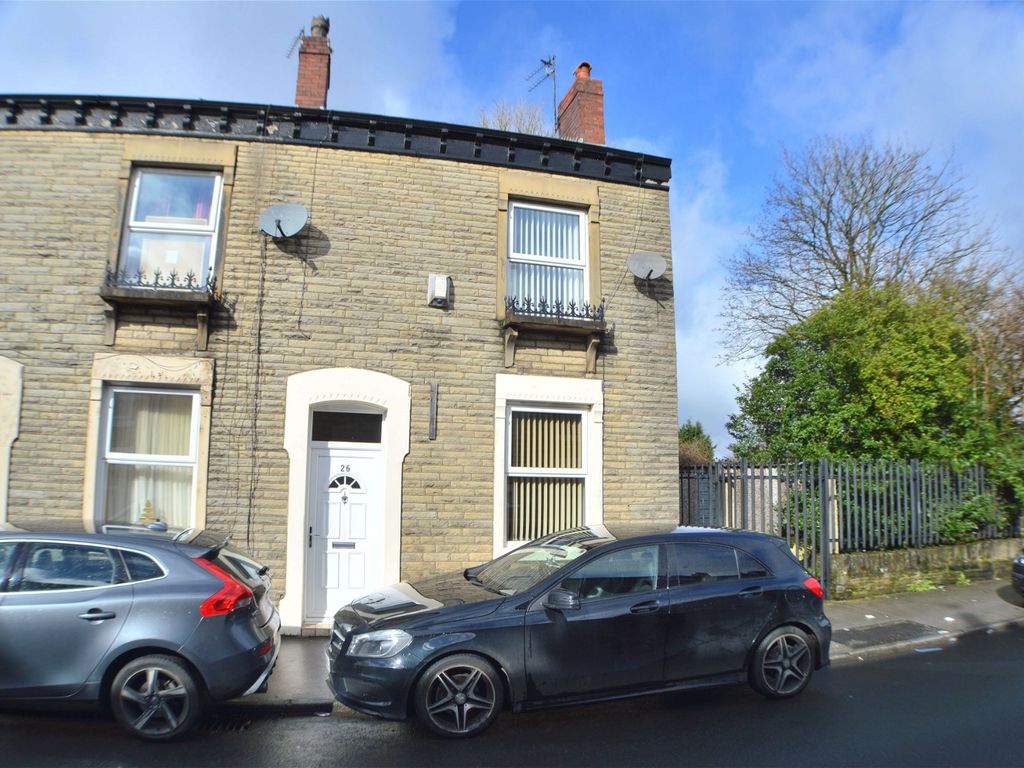 2 bed semidetached house to rent in Oxford Street, Stalybridge SK15, £