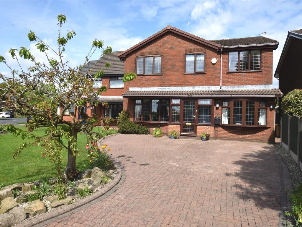 6 bed detached house for sale in Captain Lees Road, Westhoughton