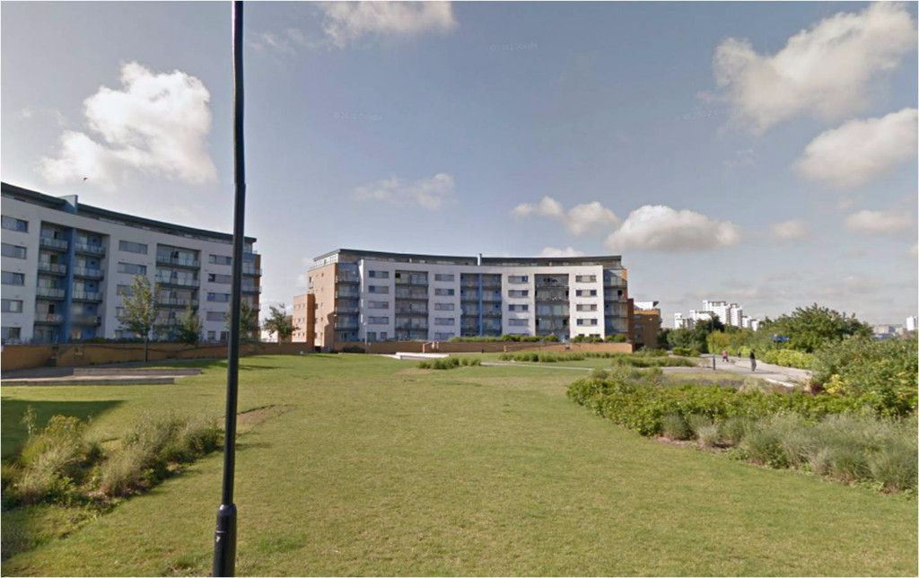 2 bed flat to rent in Tideslea Path, Thamesmead, London SE28 Zoopla