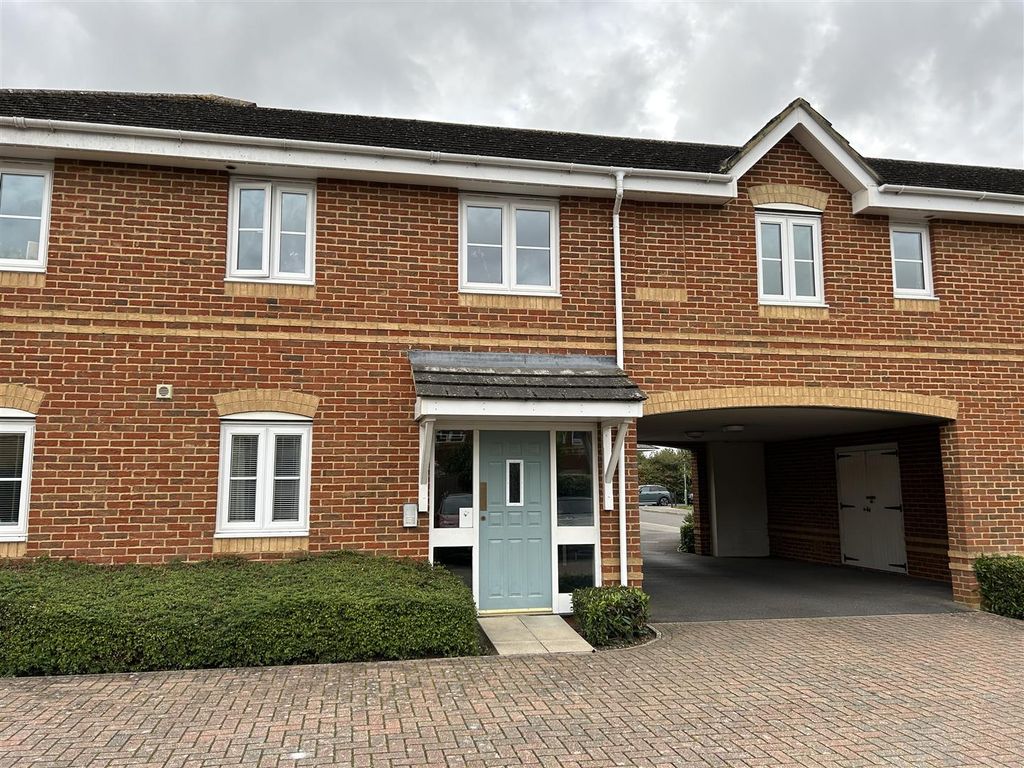 2 bed detached house to rent in Broadmere Road, Beggarwood, Basingstoke