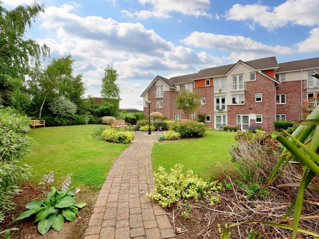 1 bed flat for sale in Jessop Court, Chester Road, Little Sutton