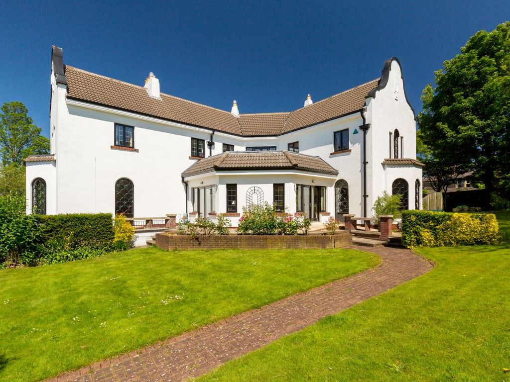 Huntersmoon, 50 Pentland Ter EH10  