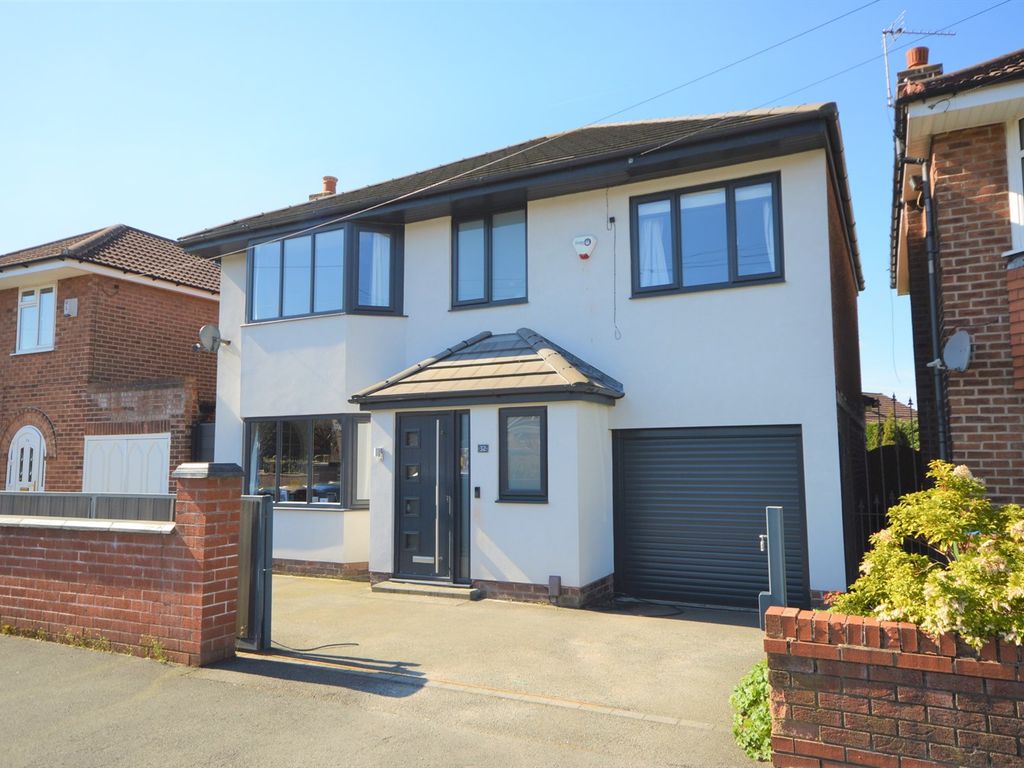 4 bed detached house for sale in Deniston Road, Heaton Moor, Stockport