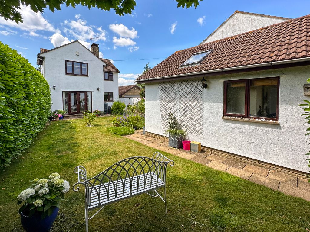 4 bed detached house for sale in Ham Green, Pill, Bristol, North Somerset BS20 Zoopla