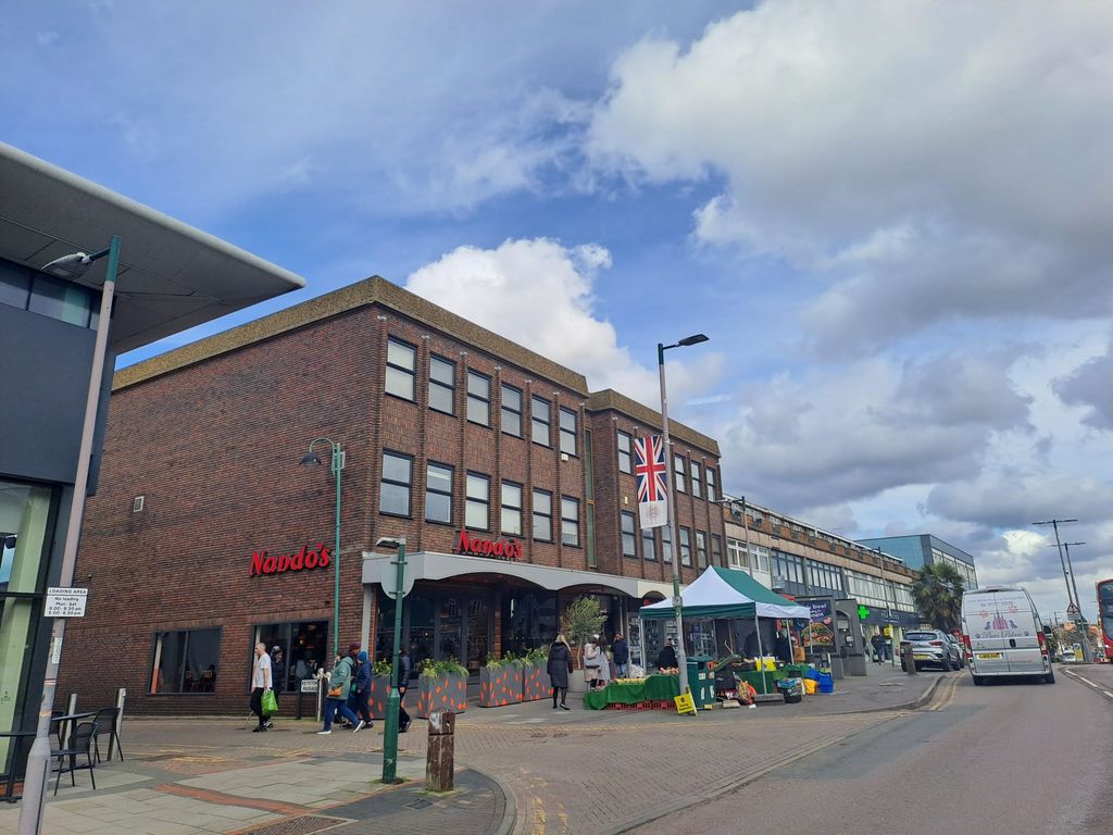 Office to let in Shenley Road, Borehamwood WD6, £5,100 pa Zoopla