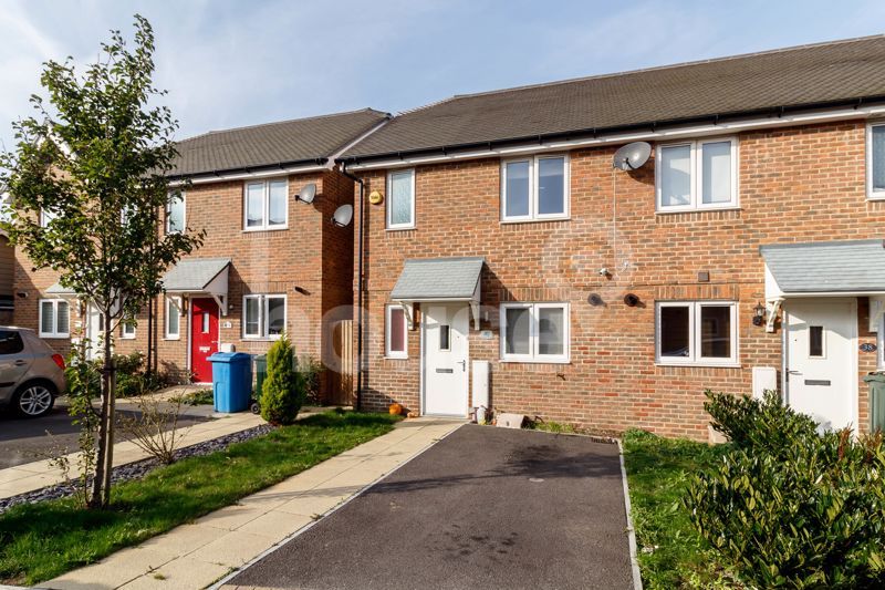 2 bed end terrace house to rent in Buttercup Avenue, Minster On Sea